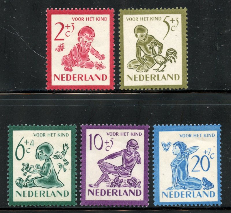 Netherlands # B219-23, Mint Hinge.