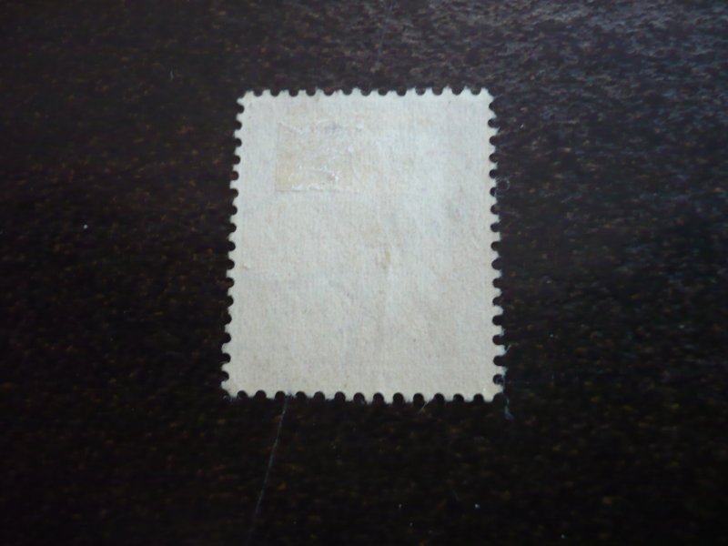 Stamps - India - Scott# 127 - Used Part Set of 1 Stamp
