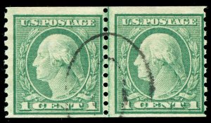 momen: US Stamps #452 Used Coil Line Pair CAT. $200