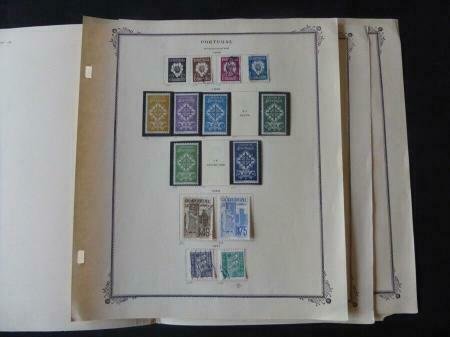 Grenada 1883-1961 Mint Stamp Collection on Scott Spec Album Pgs