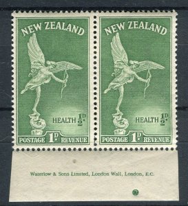 NEW ZEALAND; 1947 early Health Stamp issue Margin MINT MNH Inscription PAIR