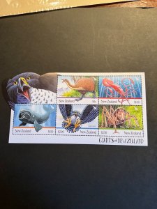 Stamps New Zealand Scott #2243a never hinged