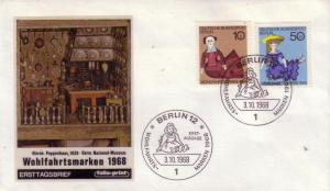 Berlin FDC Sc# 9NB57 9NB60 Dolls L39