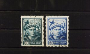 11507   Russia   Used # 1252, 1253                  CV$ 8.00