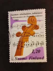 Finland #665              Used