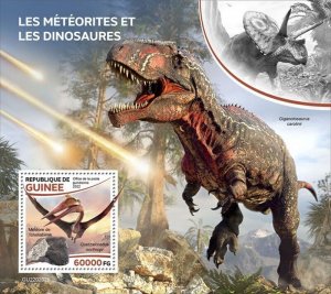 Guinea - 2022 Meteorites & Dinosaurs - Stamp Souvenir Sheet - GU220202b