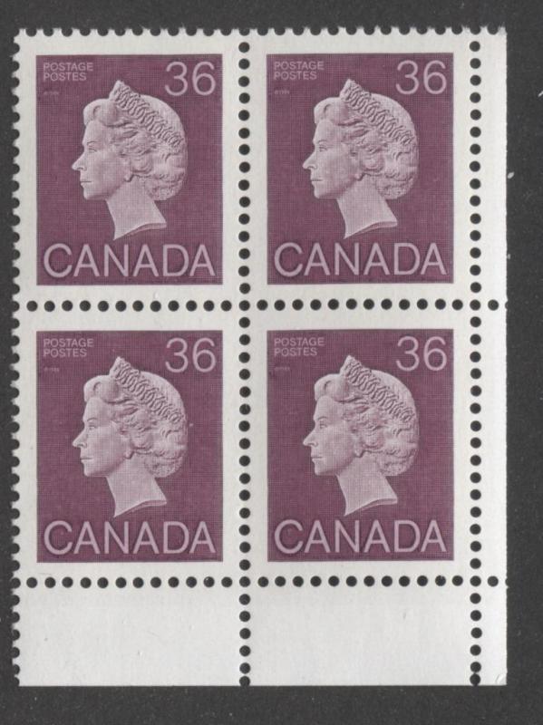 Canada #926A 1987 36c Plum QEII Definitive  Vert. HP Deep Yellow Tag LR VF-80 NH