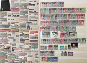 Ireland Large Mid/Modern M&U Stockbook Collection (Apx 1200+) GM2793