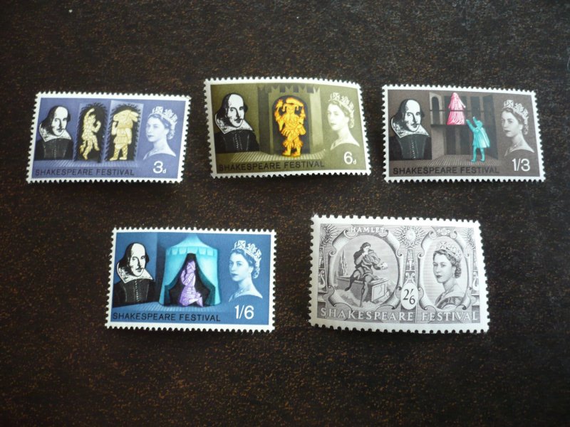 Stamps - Great Britain - Scott# 402-406 - Mint Never Hinged Set of 5 Stamps