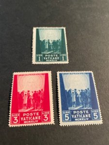 Vatican City sc 99-101 MH comp set