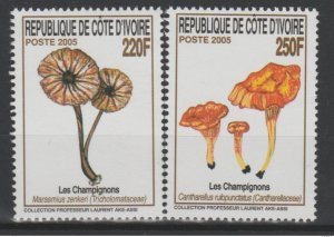 Ivory Coast 2005 Mi. 1475 - 1476 Mushrooms Pilze MNH