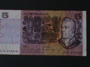 ​AUSTRALIA-1974- RESERVE BANK-$5 DOLLARS-CIRCULATED-VERY FINE-50 YEARS OLD