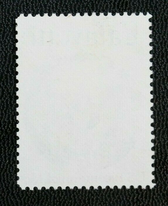 US #1716 ERROR / EFO Stamp  Used Variety  Red Button 13¢ Lafayette 1977
