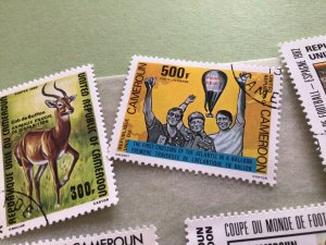 Cameroon high value  packet  vintage stamps Ref 65639