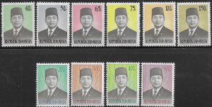 Indonesia 901-17   1974  set 10  FVF Mint NH