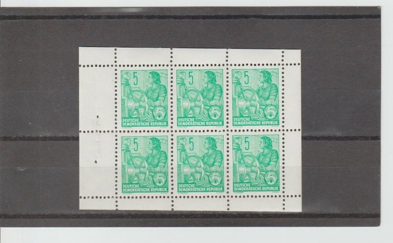 Germany DDR  Scott#  330a  MNH Booklet Pane  (1953)