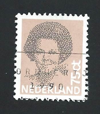 Netherlands SC# 622 - (75c) - Queen Beatrix, pale pink, used