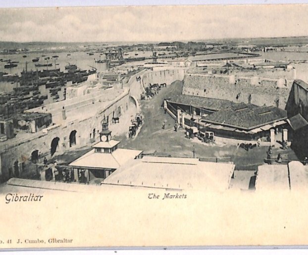 GIBRALTAR Postcard *The Markets* PPC Unused {samwells-covers}XH241