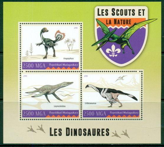 Boy Scouts Dinosaurs Prehistoric Fauna Scouting Madagascar MNH stamp set