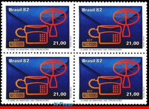 1797 BRAZIL 1982 MINISTRY COMMUNICATIONS, TELEPHONES, SCIENCE MI# 1897 BLOCK MNH