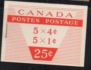 Canada Sc 401a, 404a 1963 QE II 1c & 4 c  cpl booklet USC#BK52d mint NH