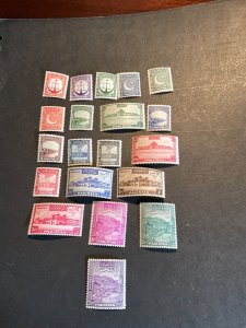 Stamps Pakistan Scott #24-43 hinged