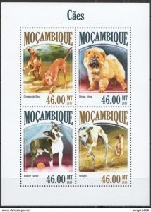 2013 Mozambique Pets Fauna Dogs Kb ** St2492