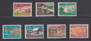 Indonesia     1047c-52   mnh      $ 3.60