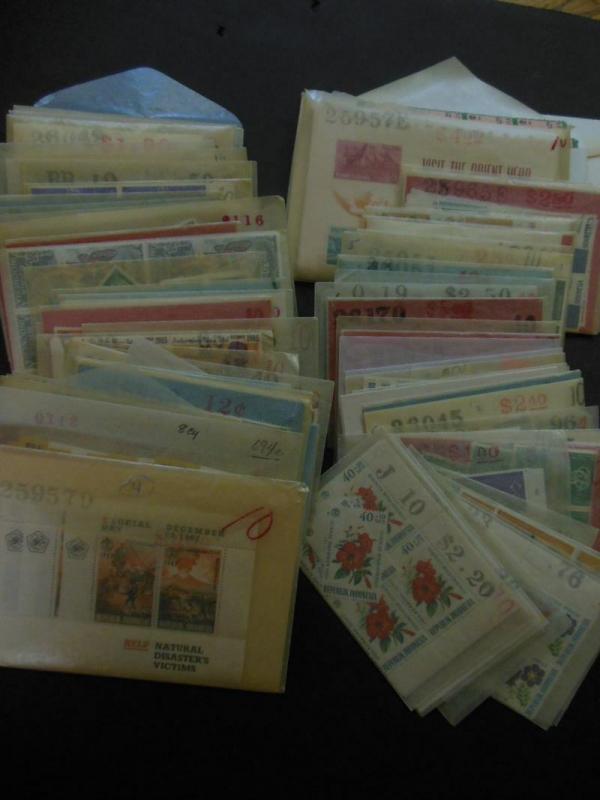 INDONESIA : Large accumulation of all VF MNH singles & sets. Many Better items.