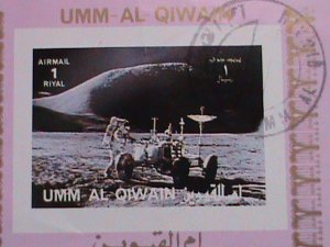 UMM AL QIWAIN AIRMAIL STAMP:   SPACE SHIP LANDING ON THE MON CTO MNH S/S #2