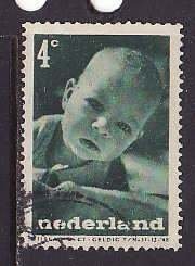 Netherlands-Sc#B181- id7-used 4c+2c semi-postal-Infant-1947-