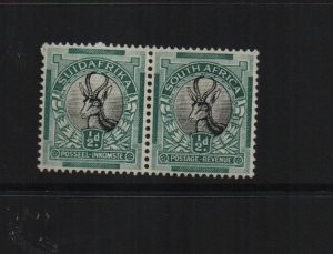 South Africa 1930 SG42 1/2d mounted mint pair