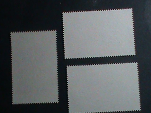 ​HONG KONG-CHINA-1977-SC#335-7- 25TH ANNIVERSARY- REIGN OF ELIZABETH II MNH