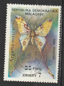 Madagascar   1081    (O)   1992