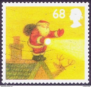 GREAT BRITAIN 2004 QEII 68p Multicoloured, Christmas-On Edge of Roof with Tor...