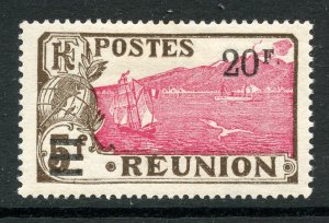 Reunion #121, Mint Hinge