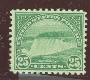 United States #699  Single