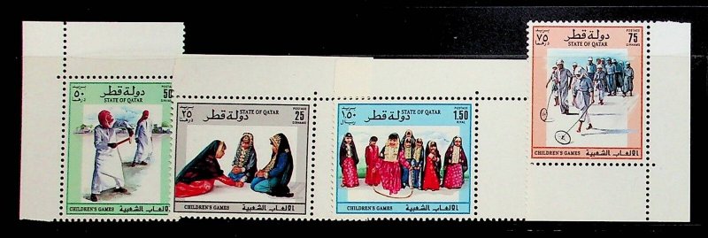 QATAR Sc 832-35 NH ISSUE OF 1993 - CHILDREN'S GAMES - (JA25)