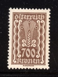 Austria 1922  Scott #279 MH
