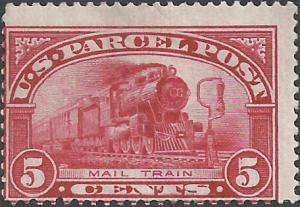 # Q5 Mint Fault MAIL TRAIN AND BAG ON RACK