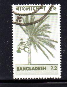 BANGLADESH #83  1974  2p  DATE PALM FARVEST    F-VF  USED  a