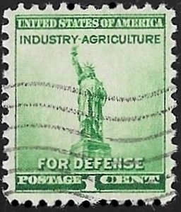 899 1 cent Defense Liberty Stamp used EGRADED VF 82