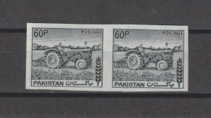 PAKISTAN 1978 SG 472a MNH