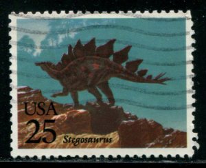 2424 US 25c Dinosaurs, used