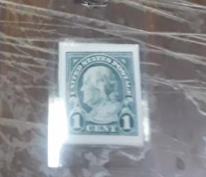 Stamp Key Chain of full color Rare world stamps