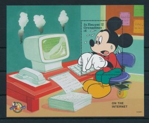 [23316] St. Vincent 1998 Disney 70th Birthday Mickey Mouse on the internet MNH