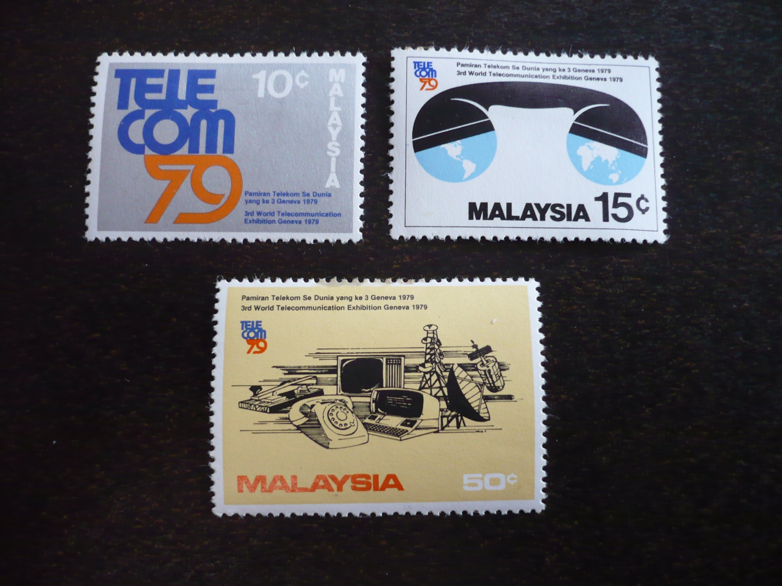 Stamps Malaysia Scott 201203 Mint Hinged Set of 3 Stamps Asia