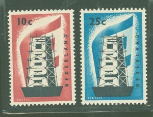 Netherlands #368-369 Unused Single (Complete Set)