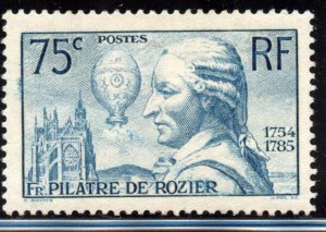 France # 308, Mint Hinge.