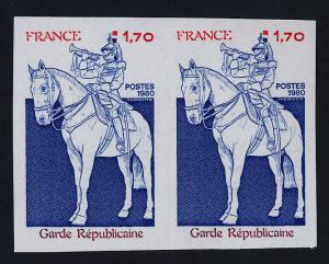 France 1717 imperf pair MNH Republican Guardsman, Horse